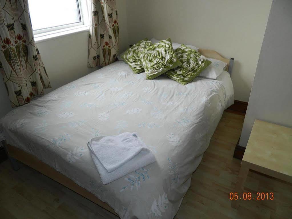 Circle Guest House Bed Only Southampton Bagian luar foto