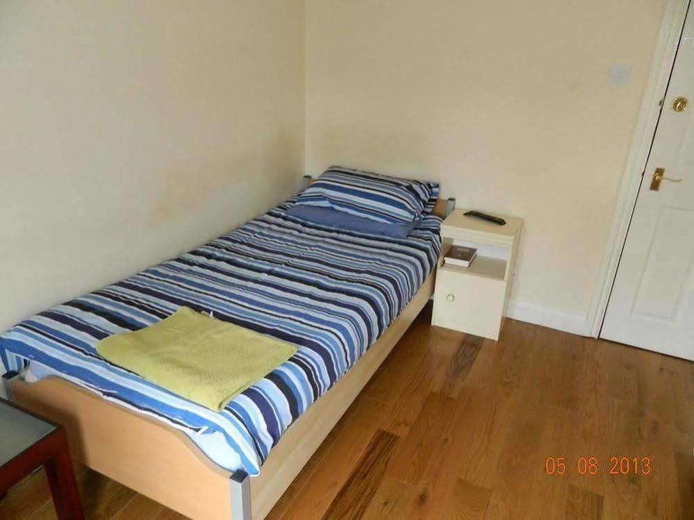 Circle Guest House Bed Only Southampton Bagian luar foto